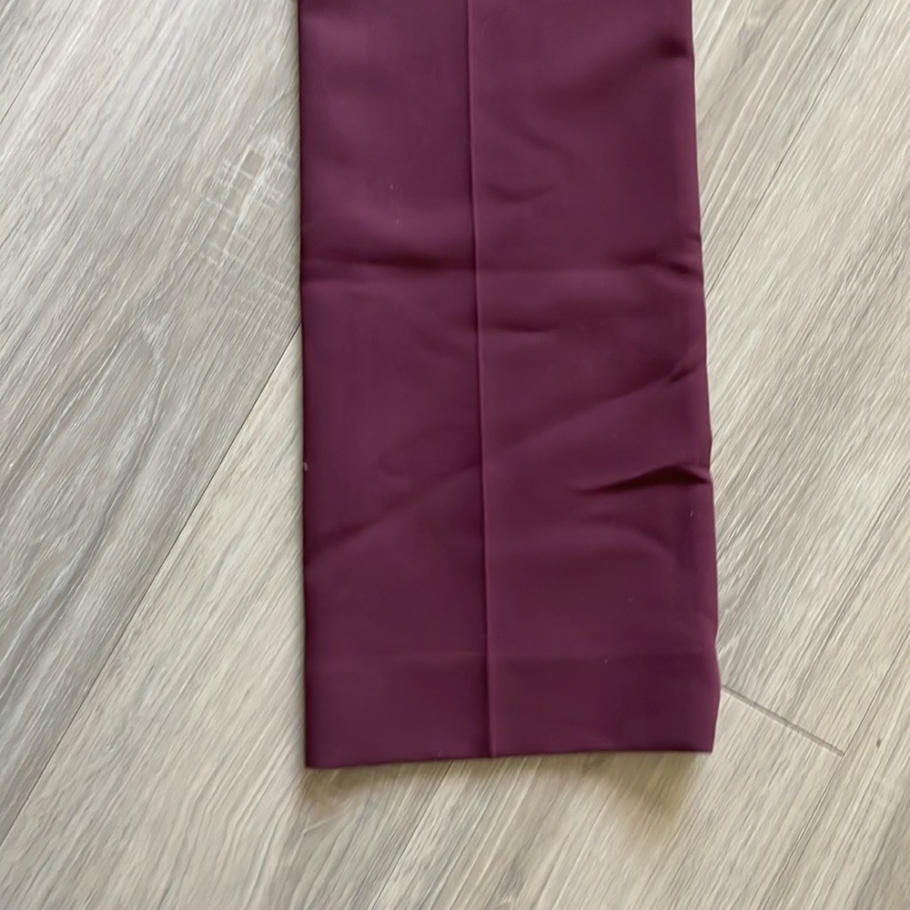 Banana Republic Burgundy Women's Pants Size 2P - Picture 11 of 12